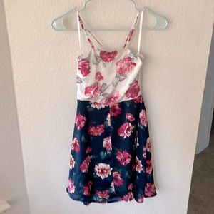 Floral racer back dress size 6